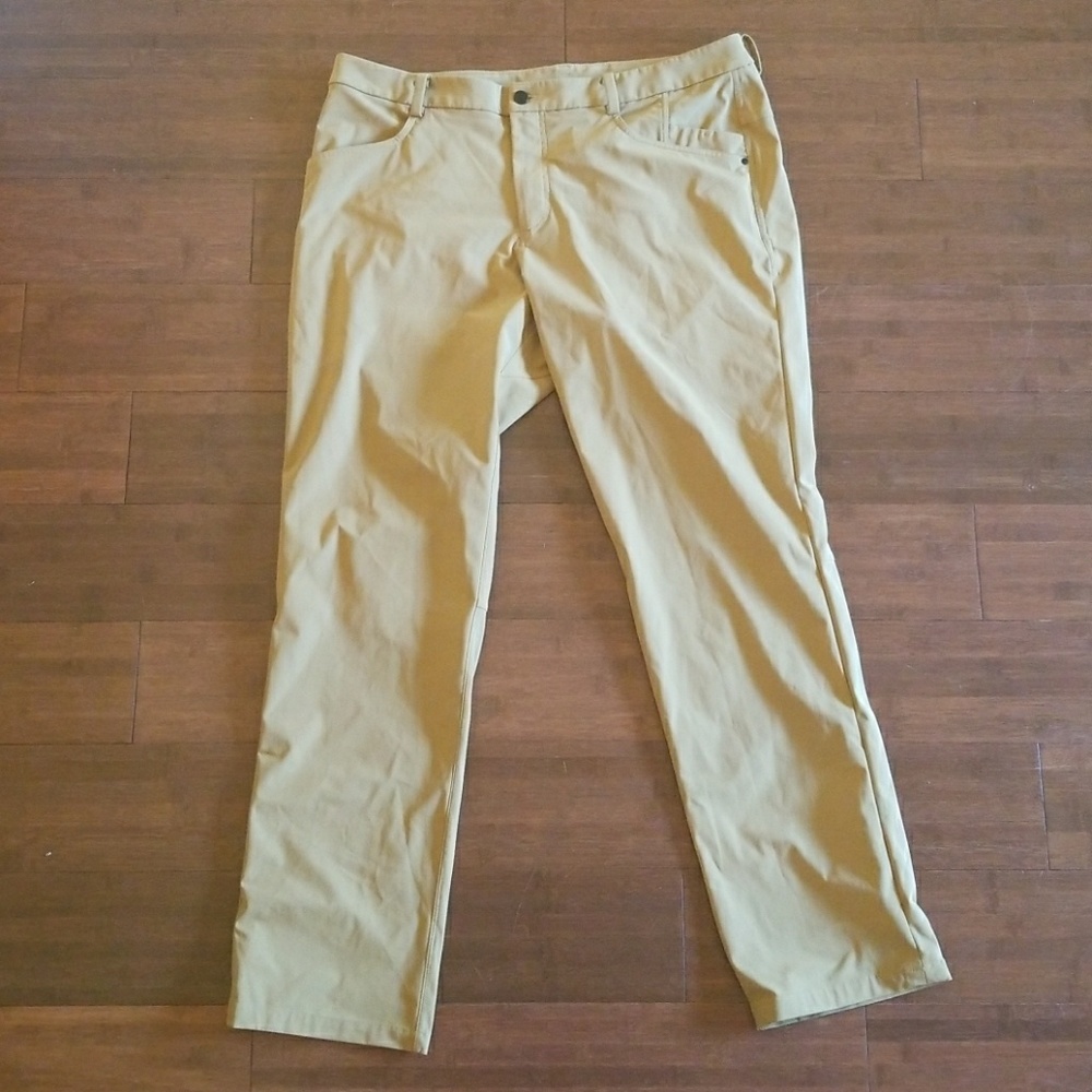 Lululemon ABC pants